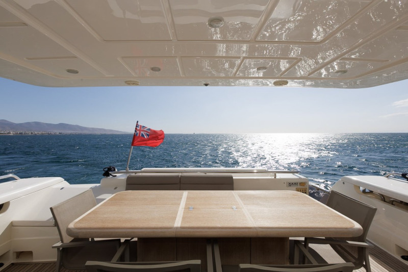 2013 FERRETTI YACHTS