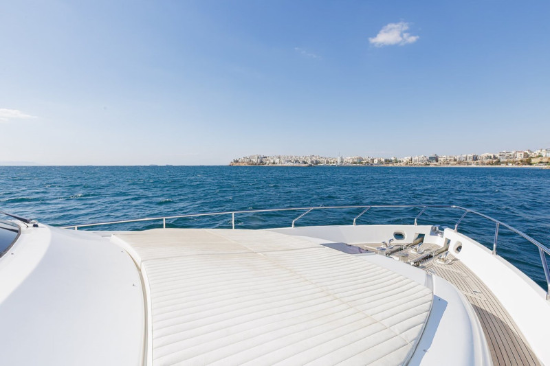 2013 FERRETTI YACHTS