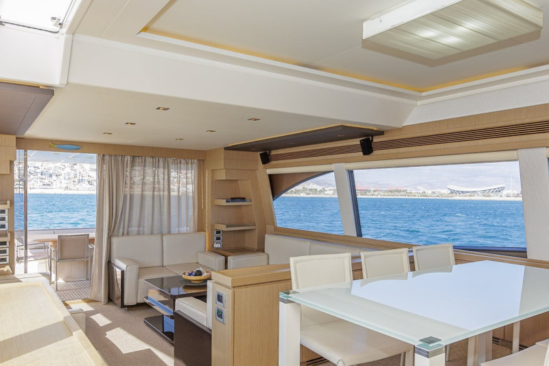 2013 FERRETTI YACHTS