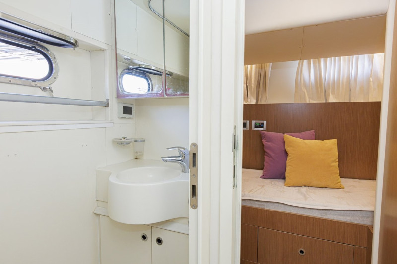 2013 FERRETTI YACHTS