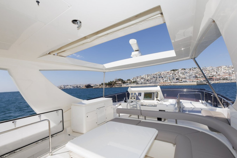 2013 FERRETTI YACHTS