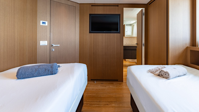 SL102 ASYMMETRIC 2019 SANLORENZO YACHTS