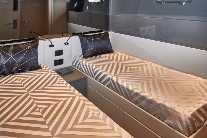 SL96A 2021 SANLORENZO YACHTS