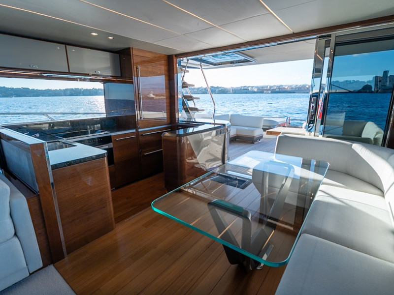 2021 PRINCESS YACHTS