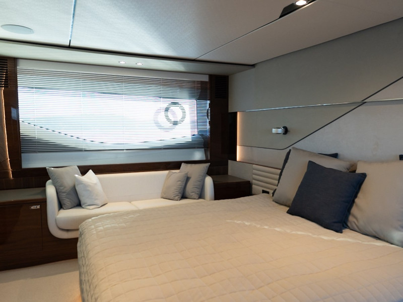 2021 PRINCESS YACHTS