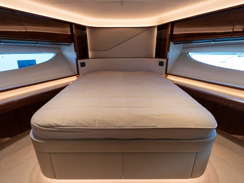 2021 PRINCESS YACHTS