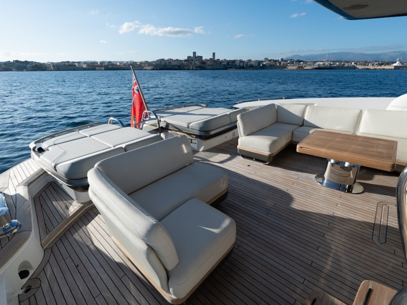 2021 PRINCESS YACHTS