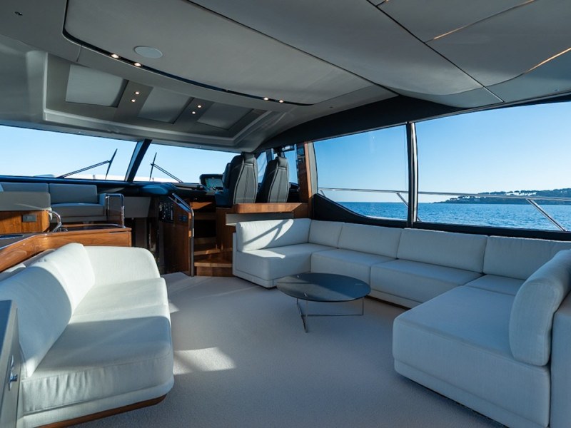 2021 PRINCESS YACHTS