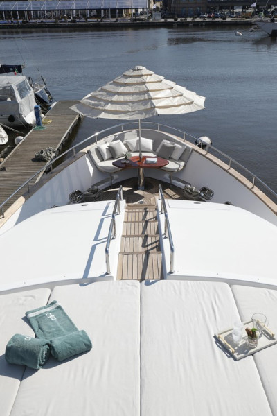 DELFINO 93 2011 BENETTI YACHTS