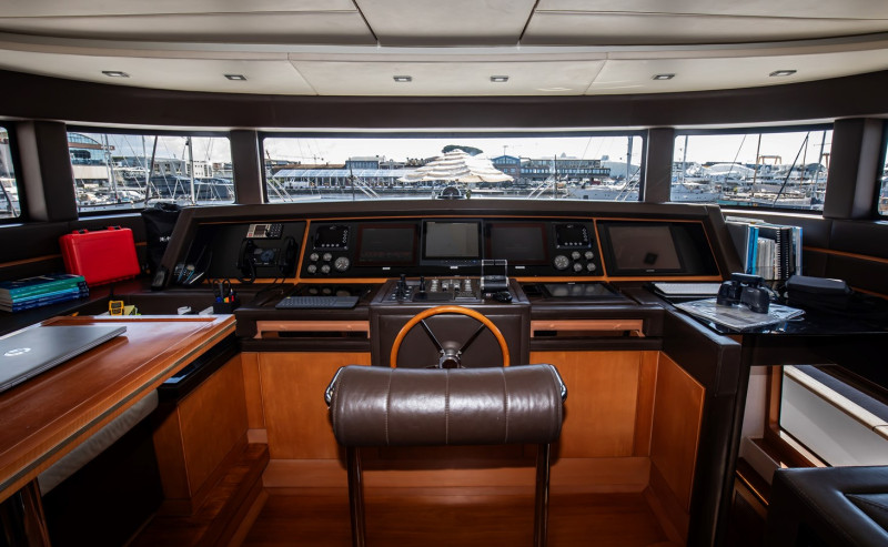 DELFINO 93 2011 BENETTI YACHTS