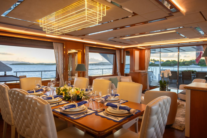 DELFINO 93 2011 BENETTI YACHTS